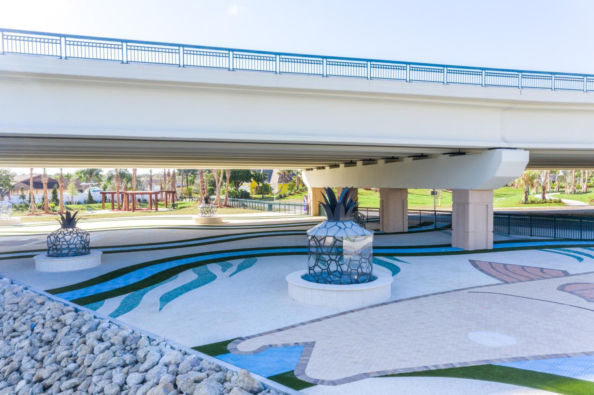 977 SE Bayfront Avenue