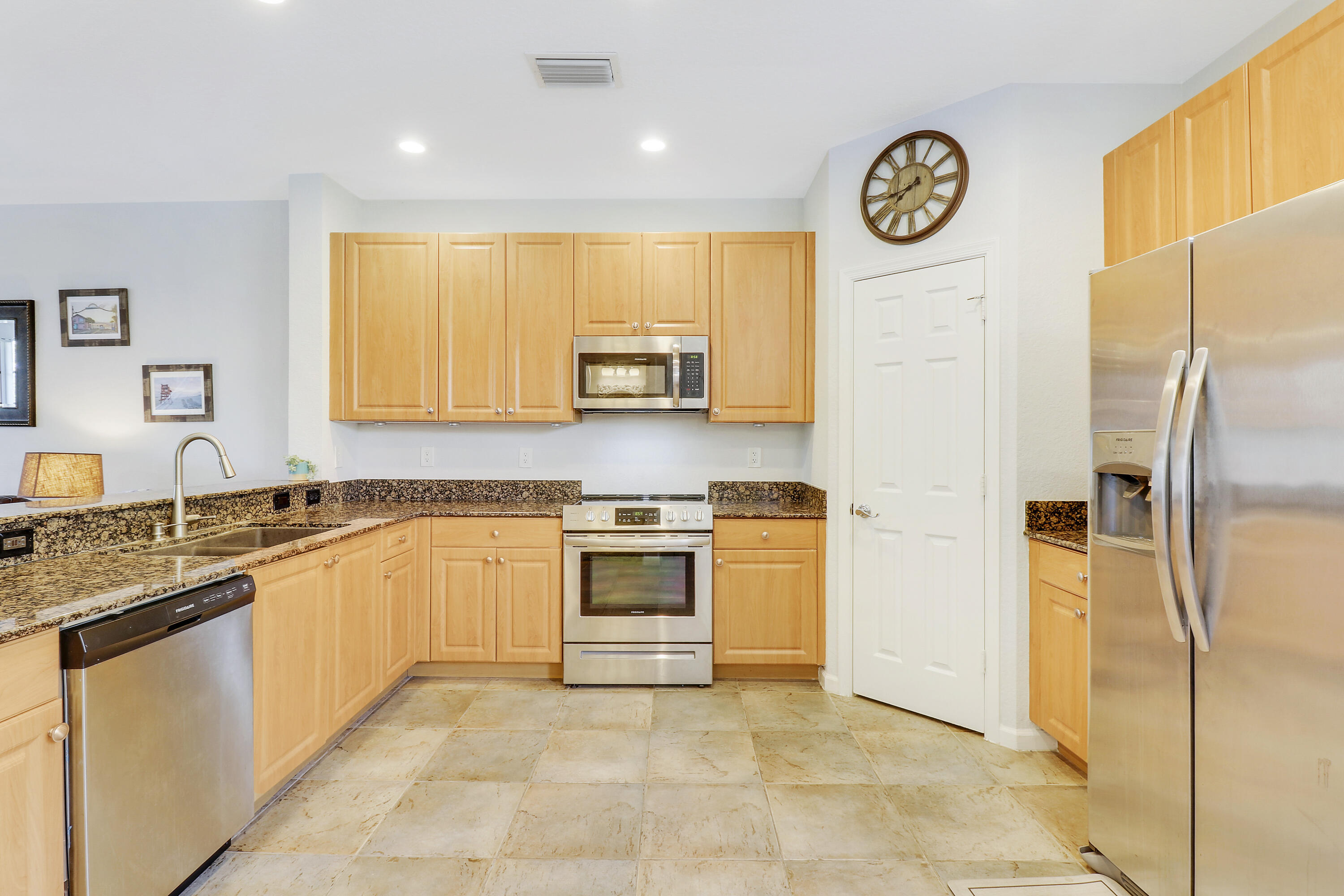 409 Schoolhouse Road