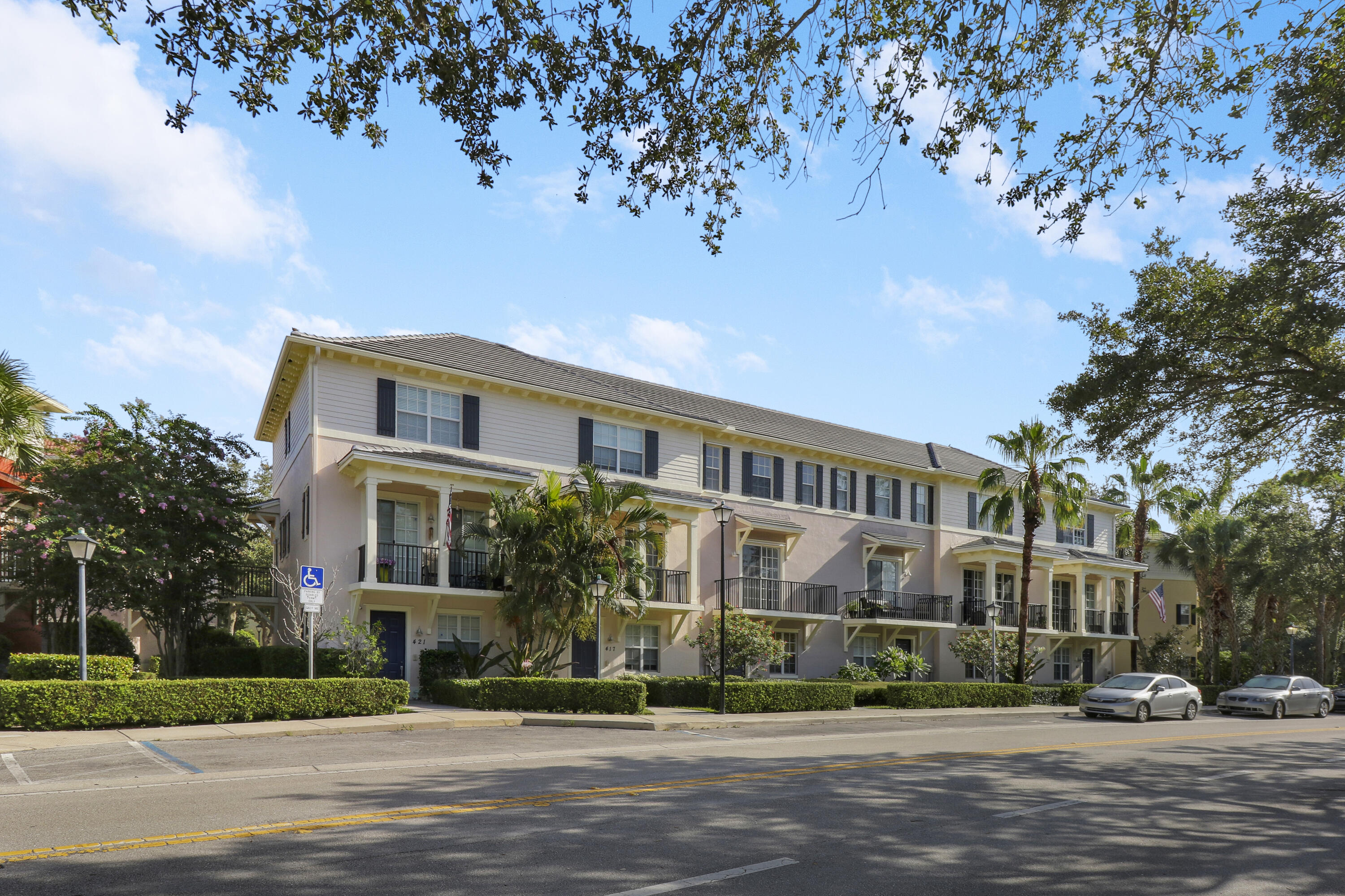 409 Schoolhouse Road