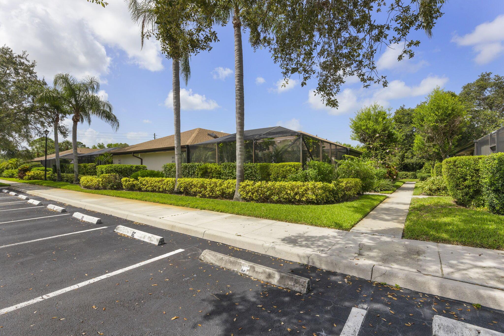 6252 SE Monticello Terrace