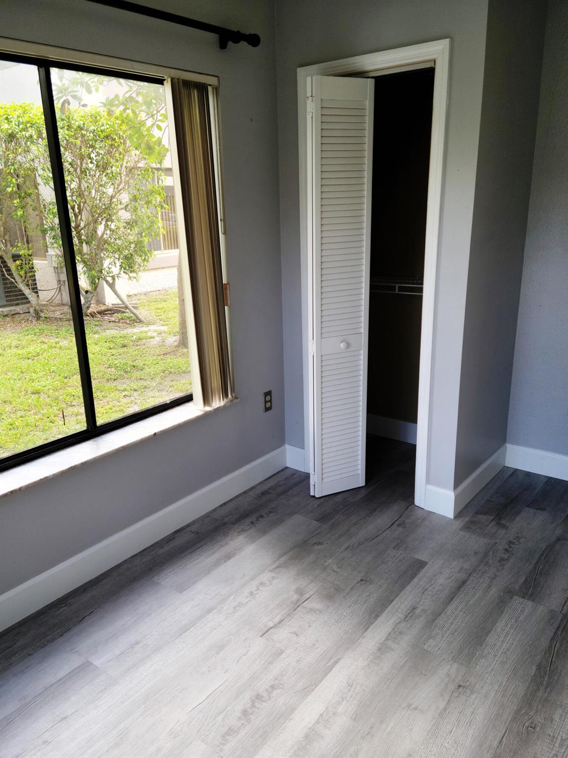 3270 Coral Lake Lane 3270