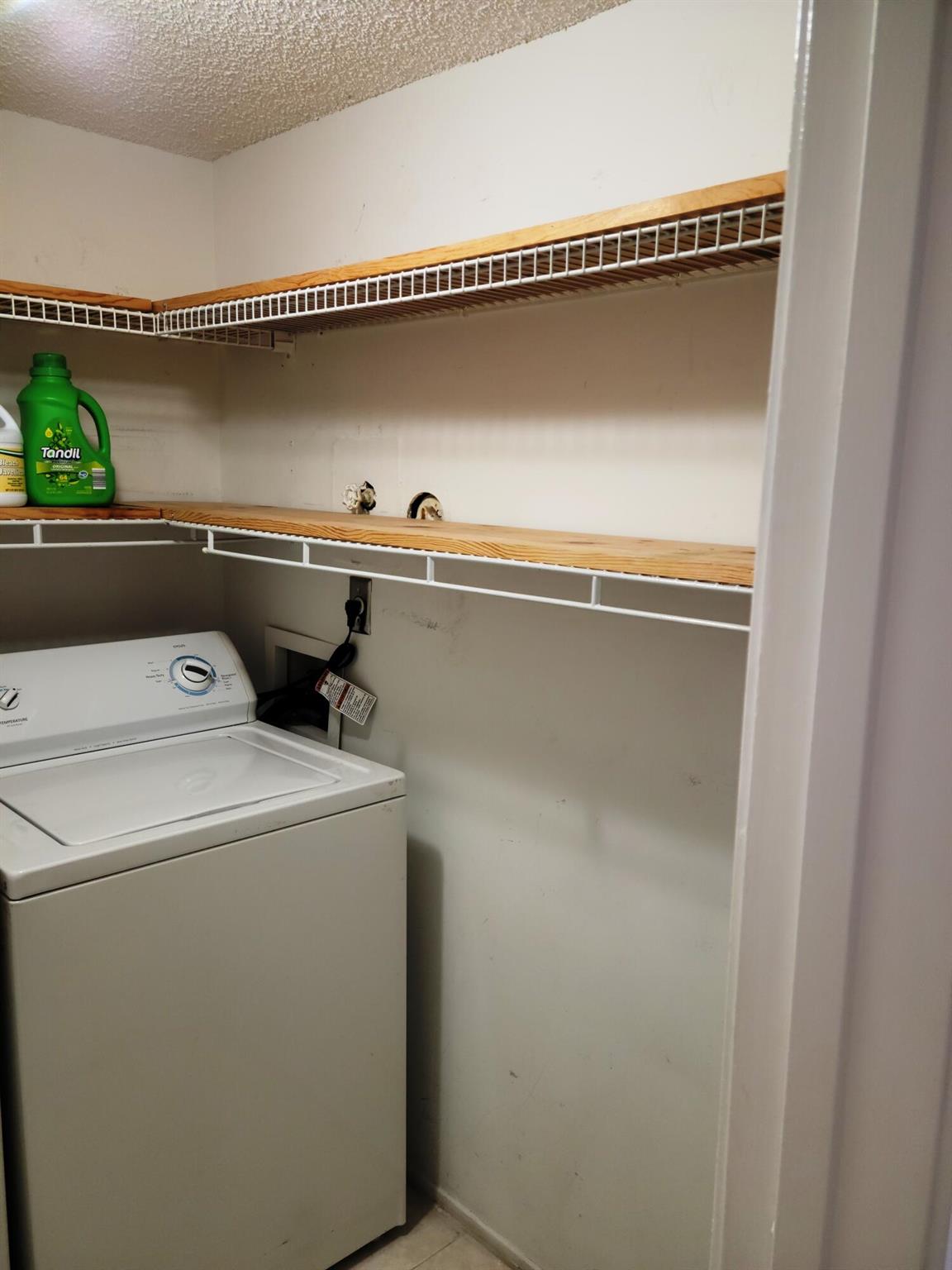 3270 Coral Lake Lane 3270