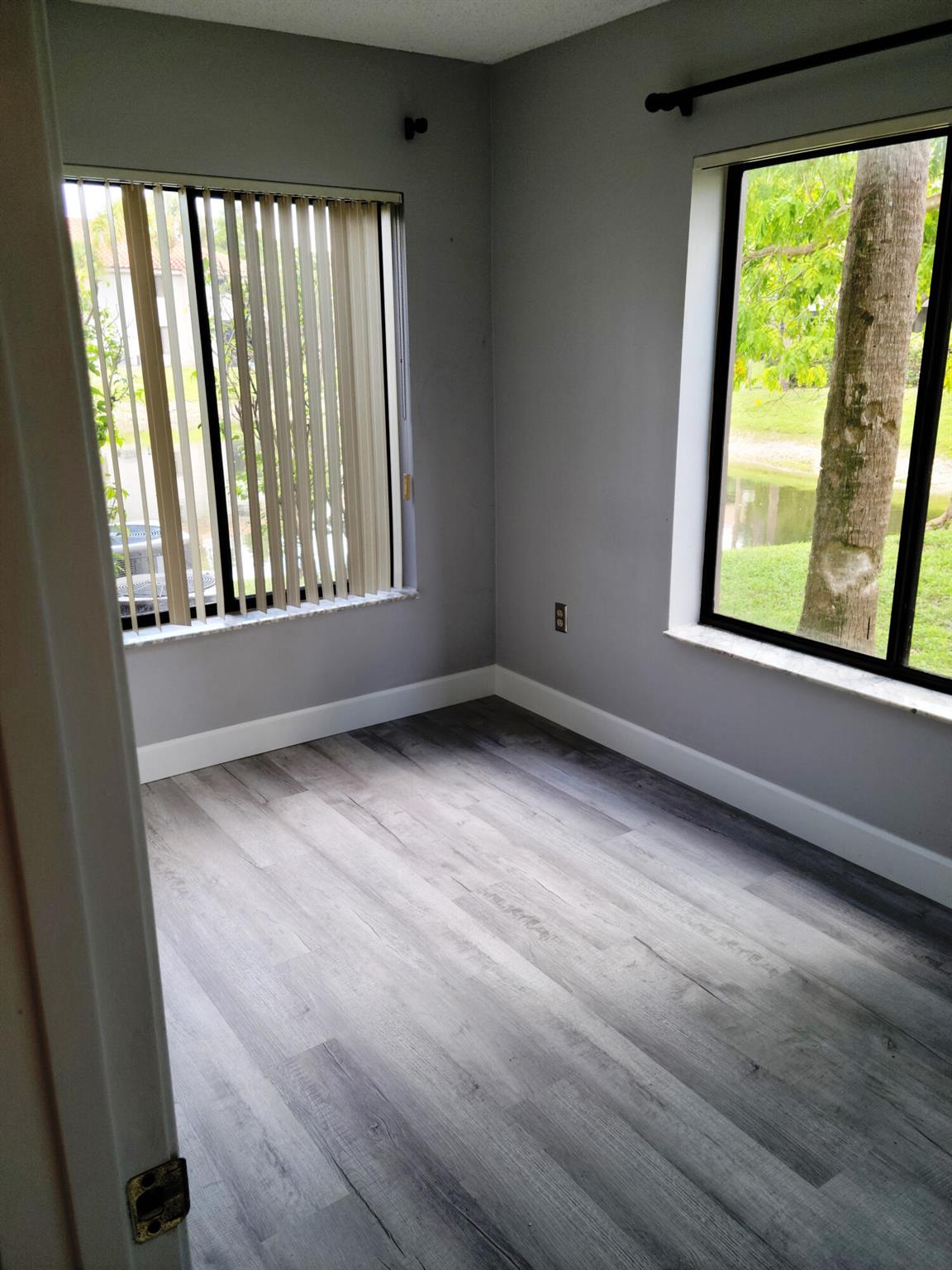 3270 Coral Lake Lane 3270