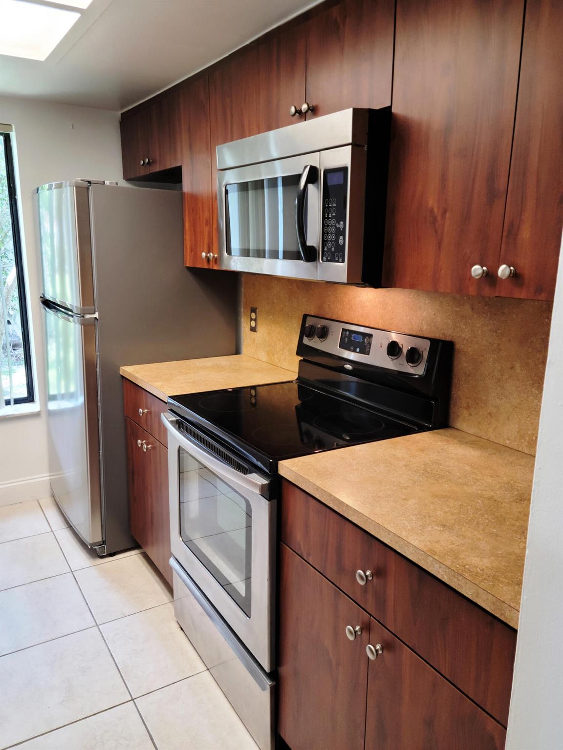 3270 Coral Lake Lane 3270