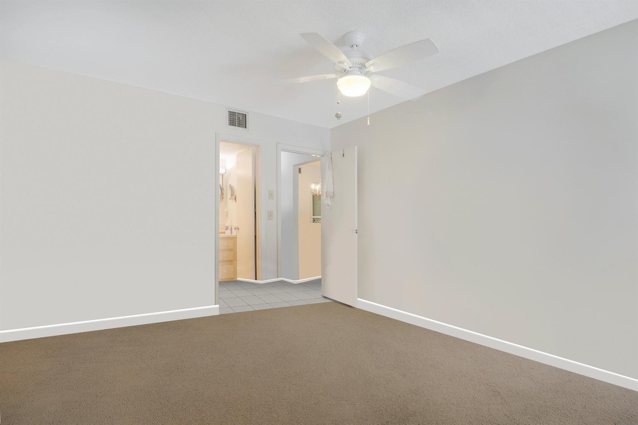 1 Westwood Avenue 201f