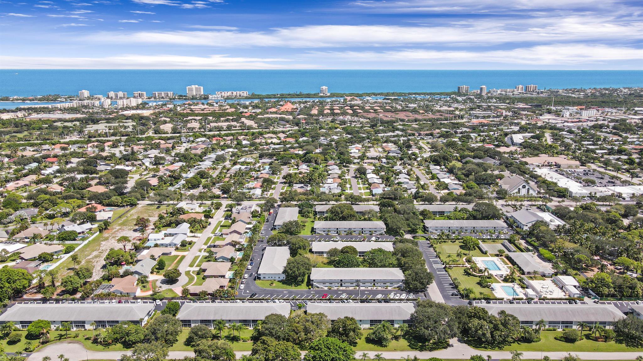 1 Westwood Avenue 201f