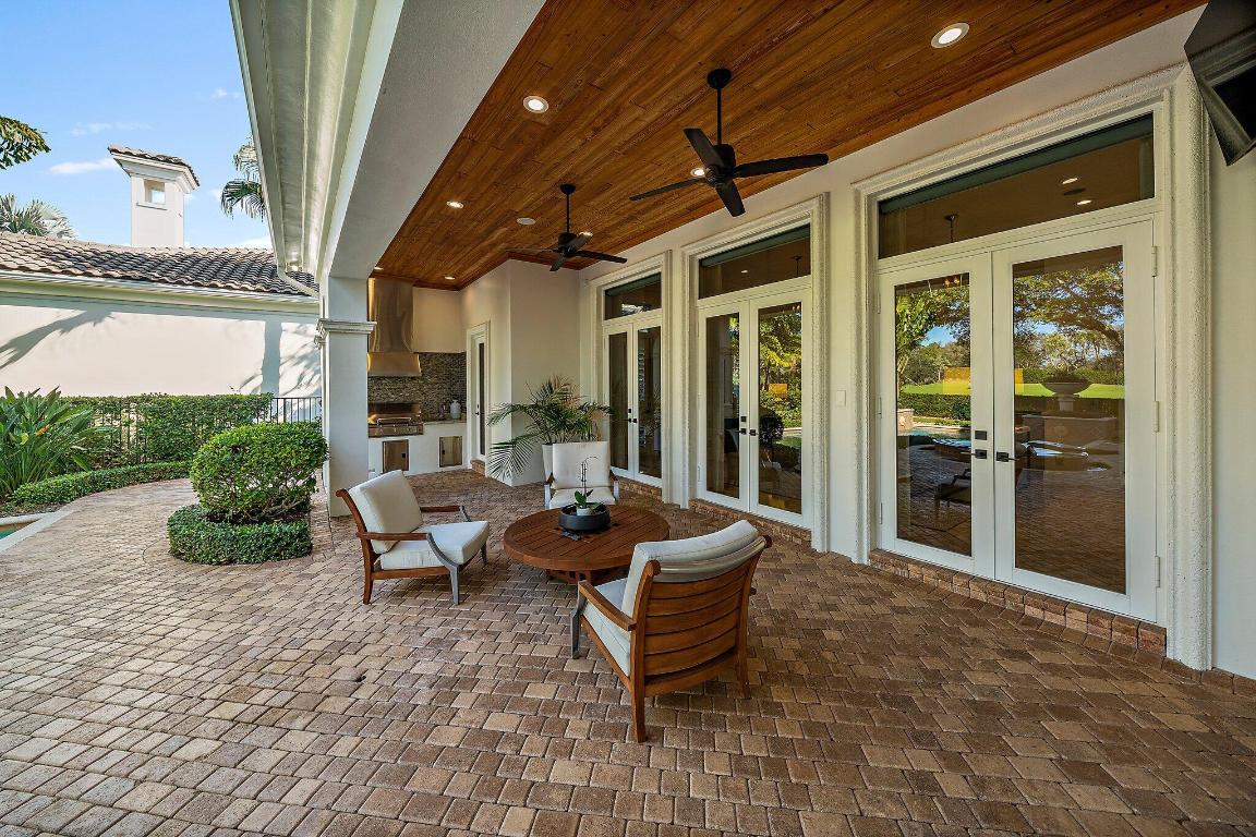 11513 Green Bayberry Drive