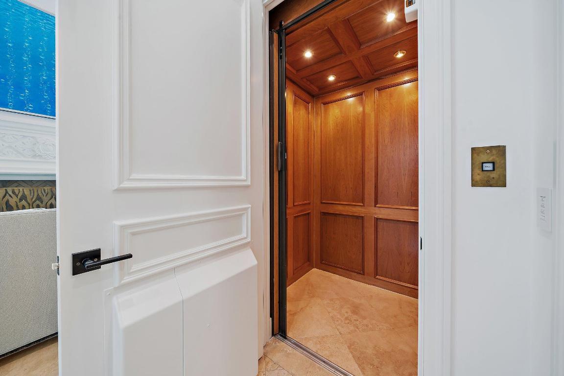 11513 Green Bayberry Drive