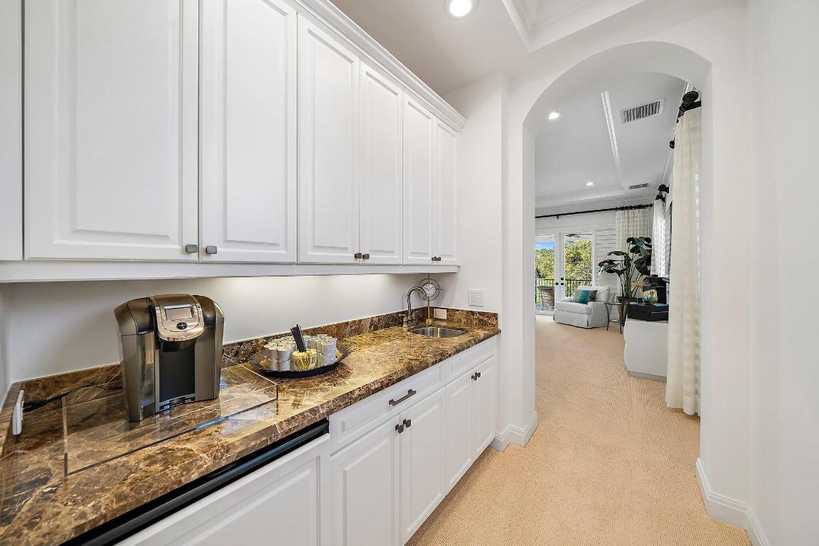 11513 Green Bayberry Drive