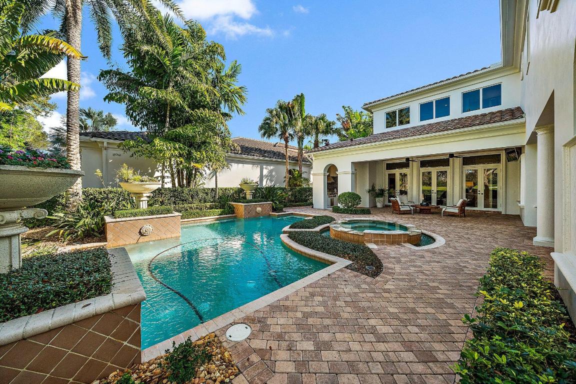 11513 Green Bayberry Drive