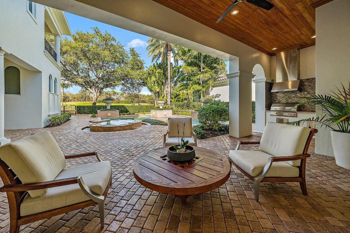 11513 Green Bayberry Drive