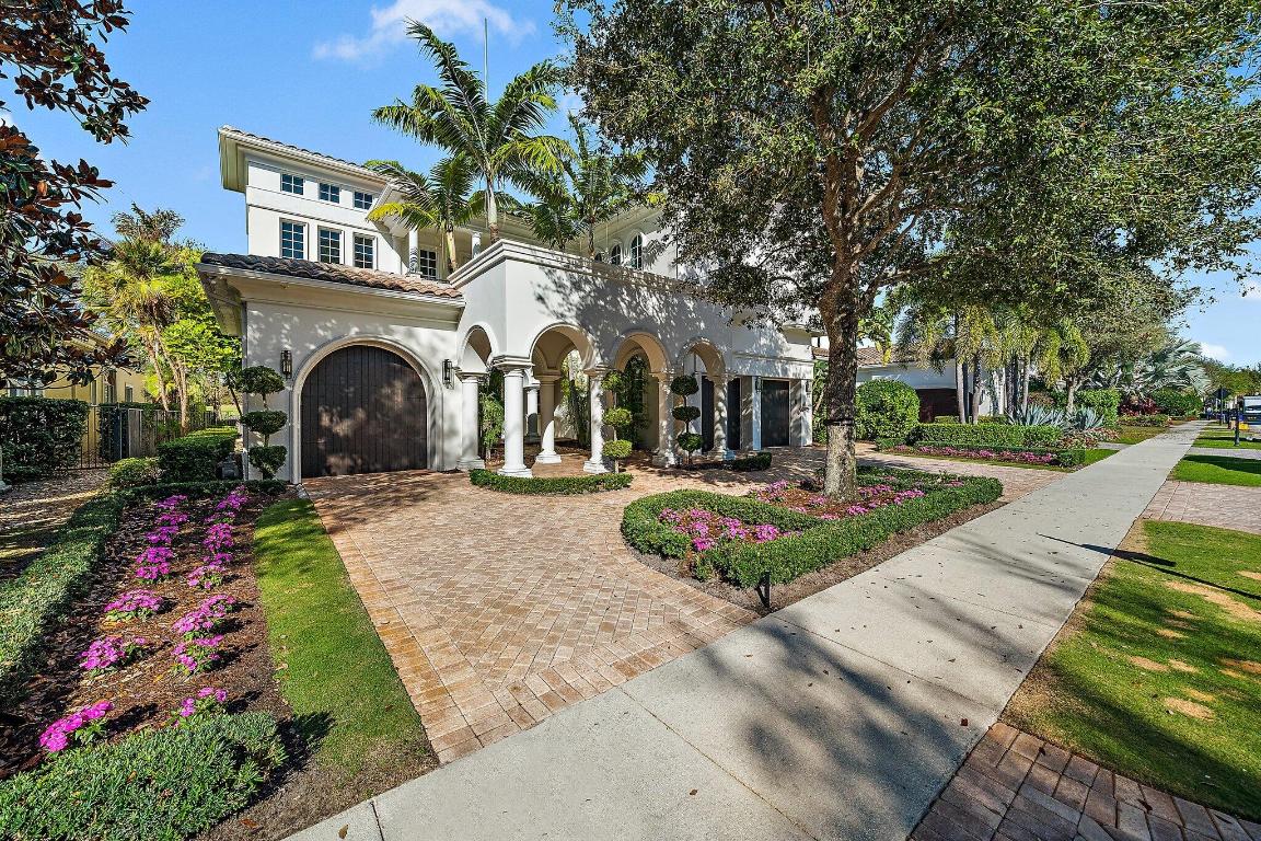 11513 Green Bayberry Drive