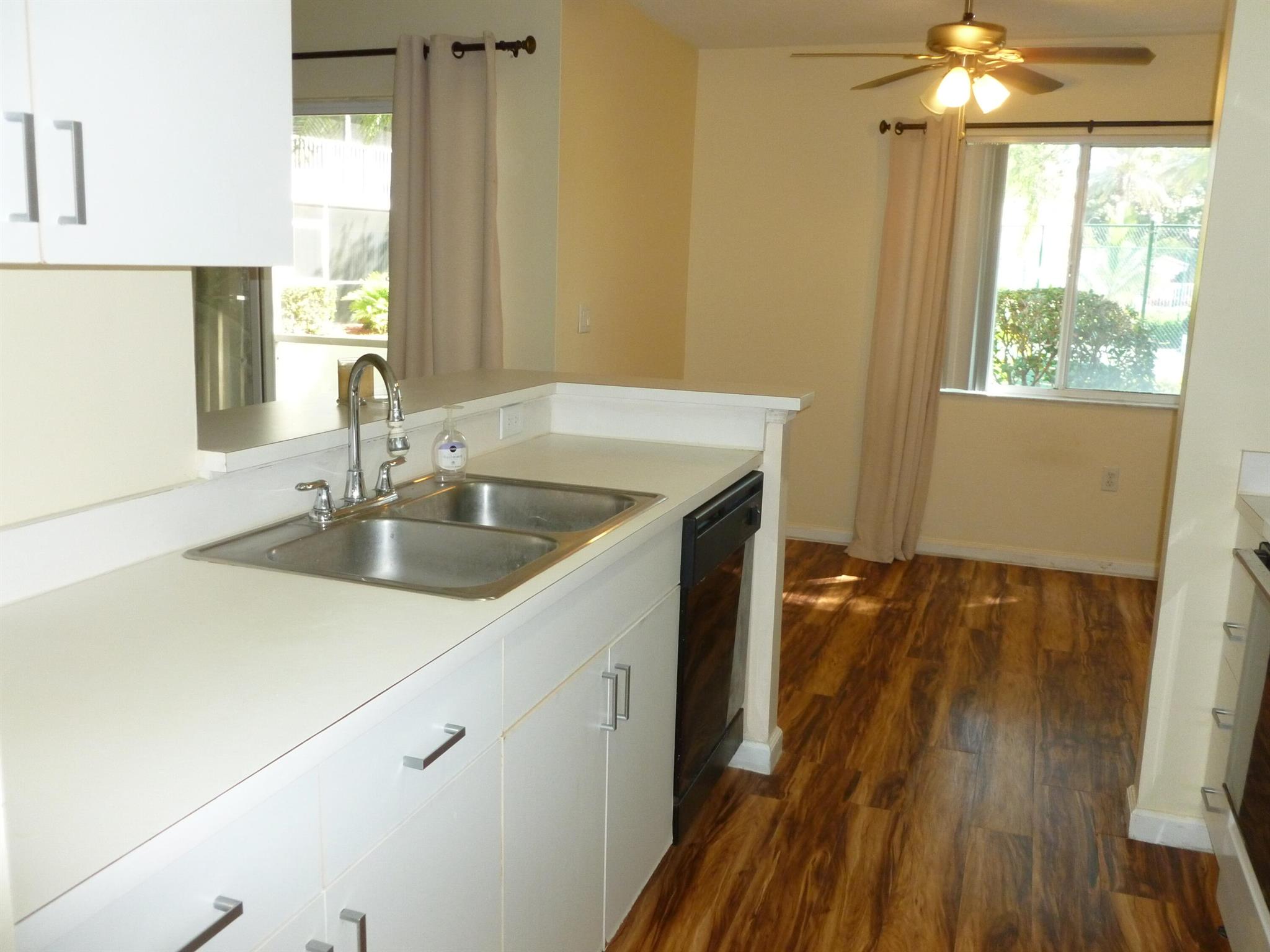 272 Village Boulevard 7102