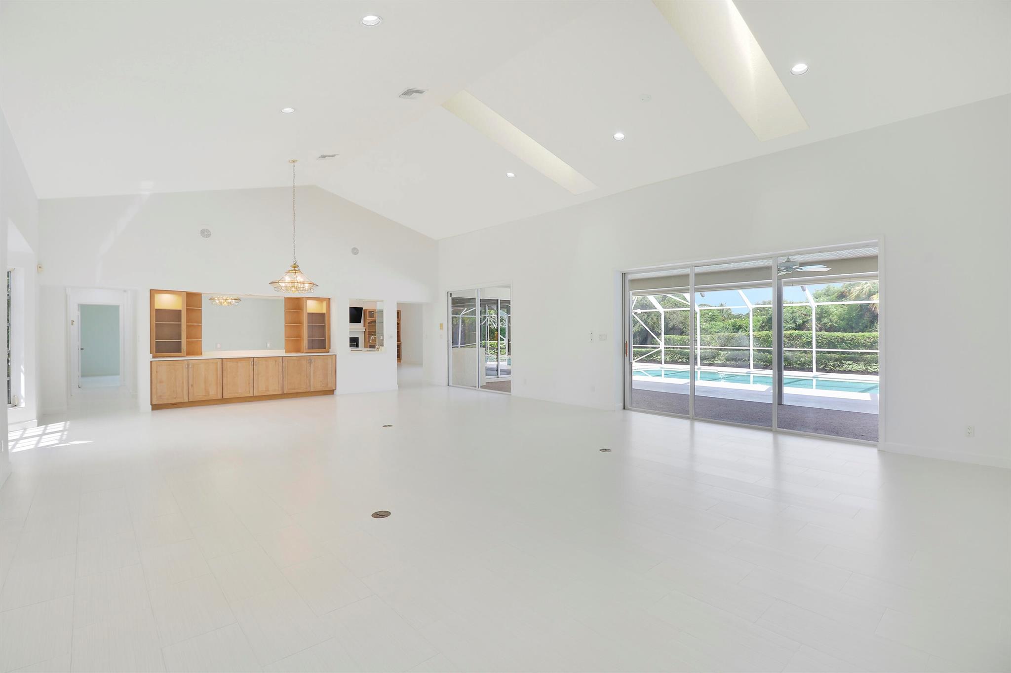 109 SE Turtle Creek Drive