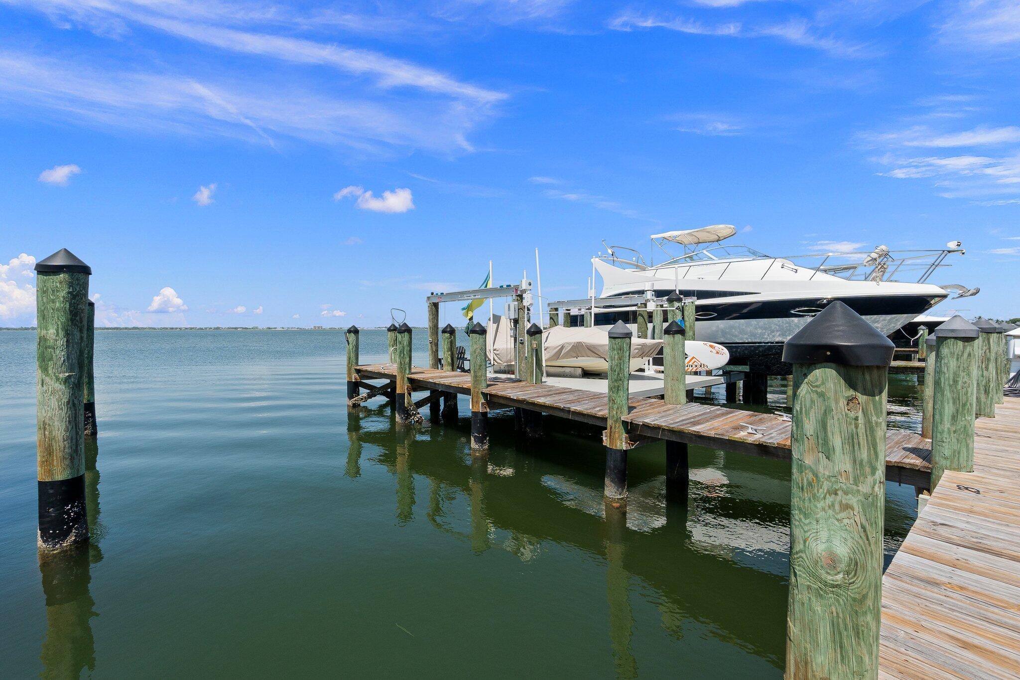 604 Mariner Bay Boulevard