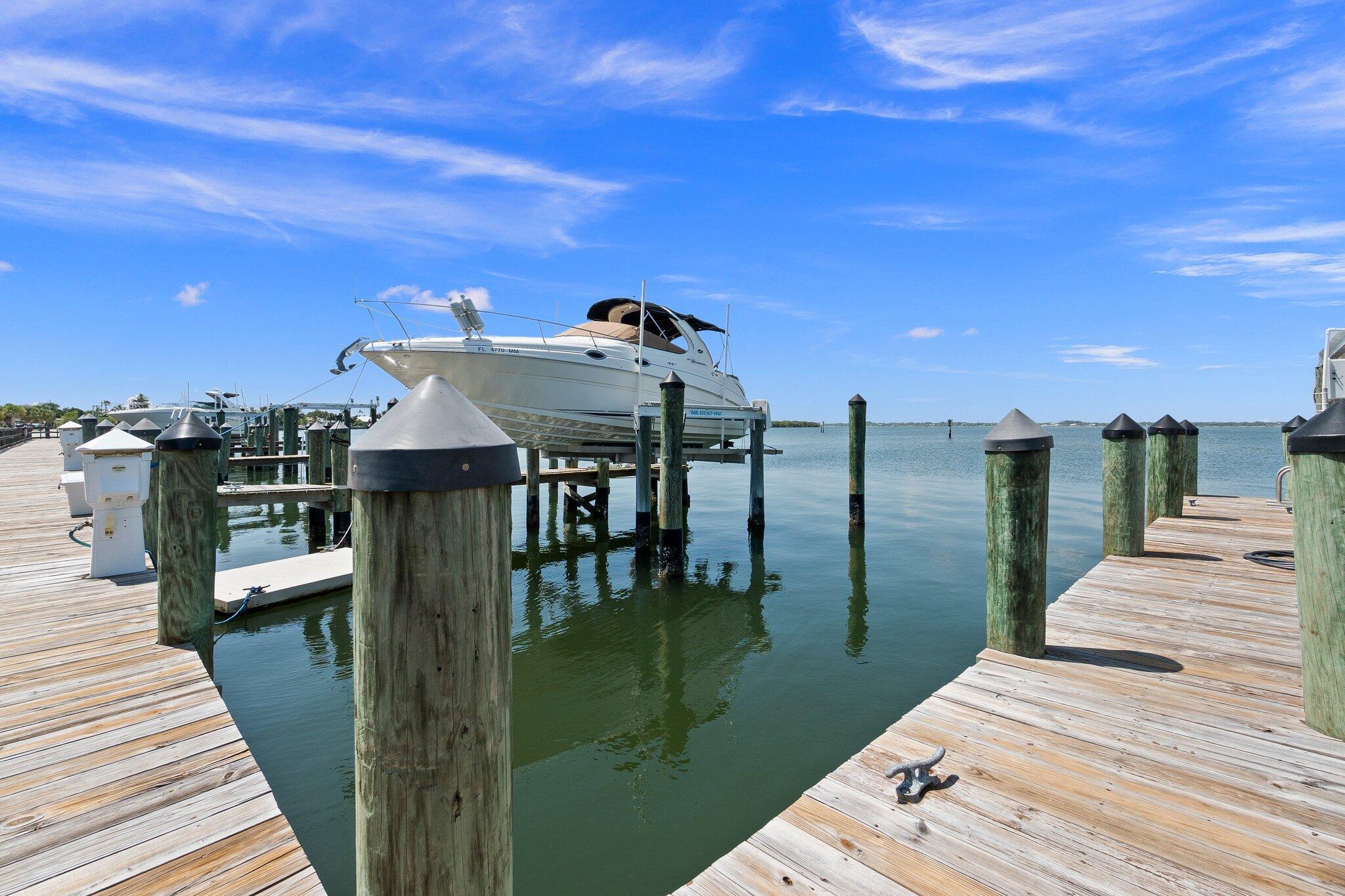 604 Mariner Bay Boulevard