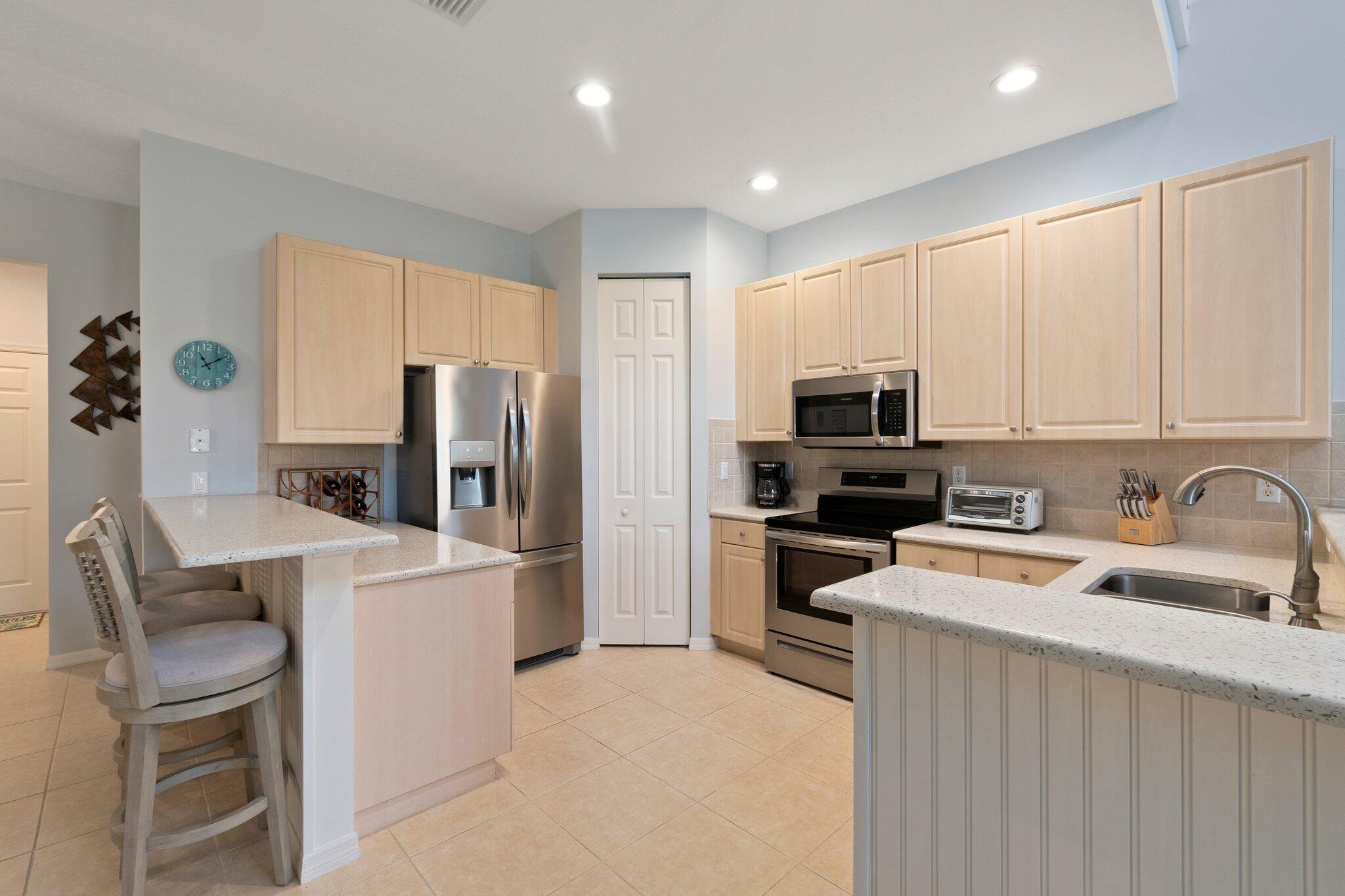 604 Mariner Bay Boulevard