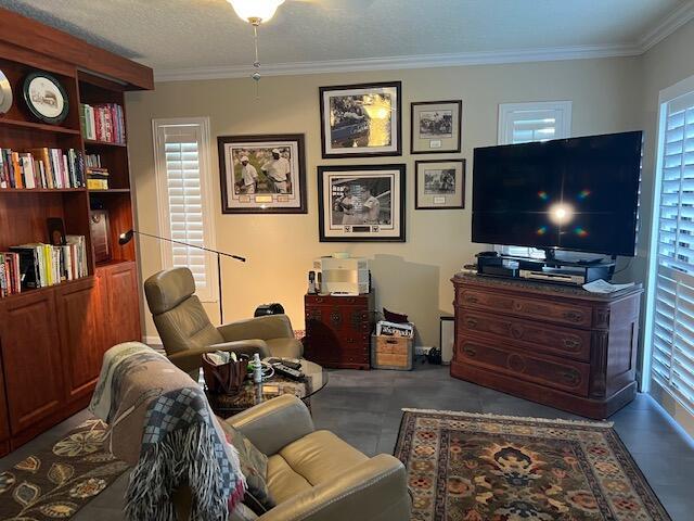 13069 SE Green Turtle Way