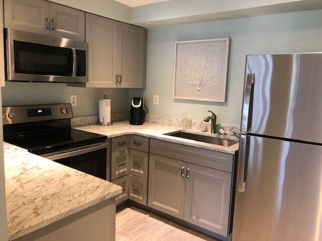 13069 SE Green Turtle Way