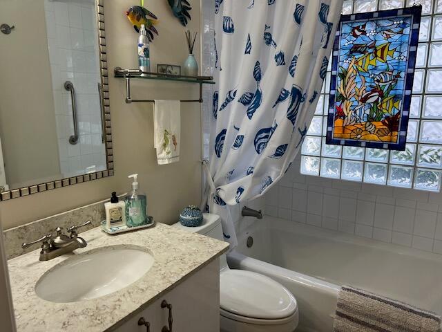 13069 SE Green Turtle Way