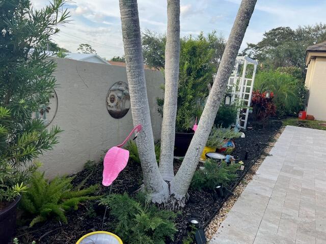 13069 SE Green Turtle Way