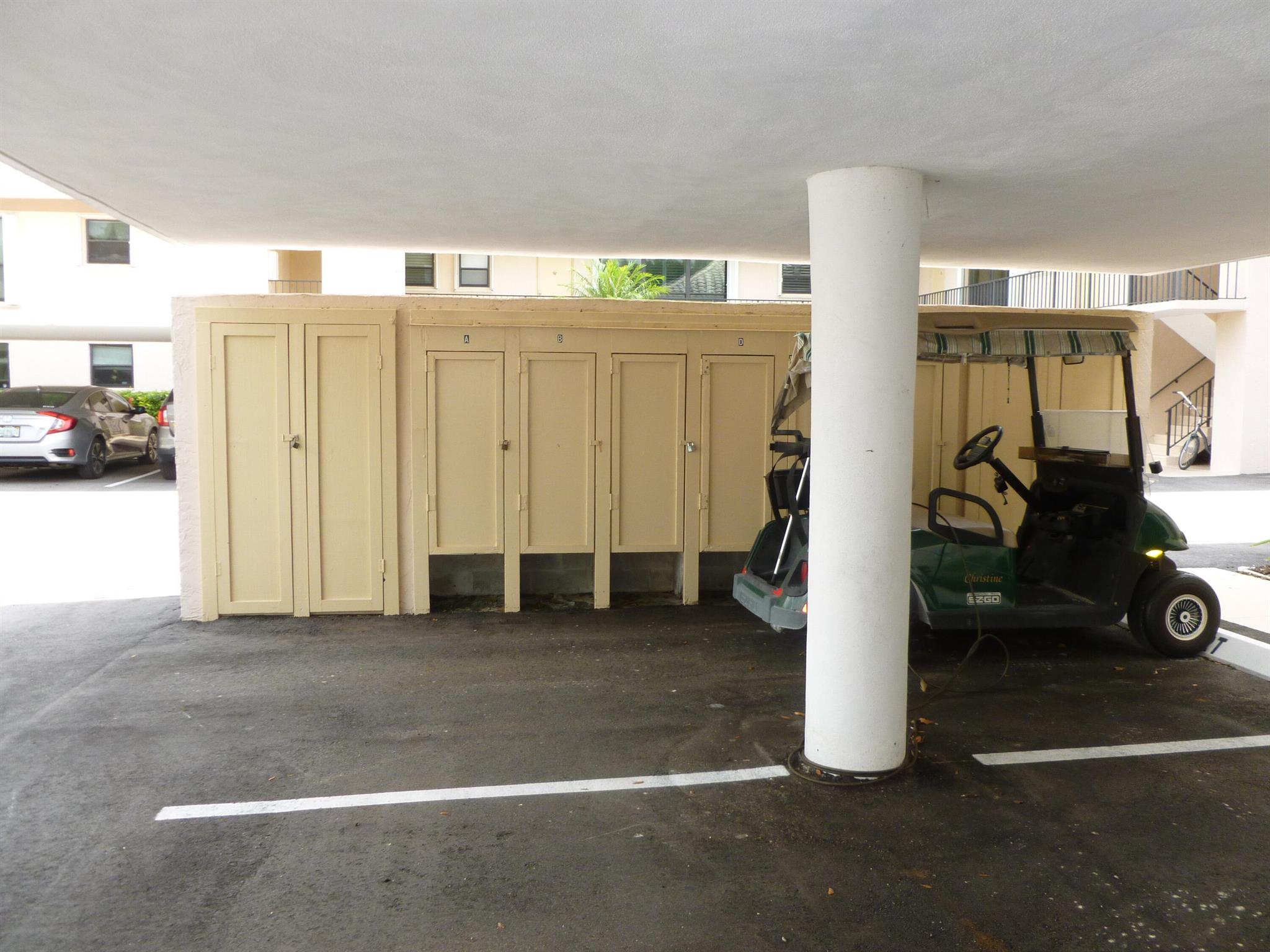 10 SE Turtle Creek Drive B