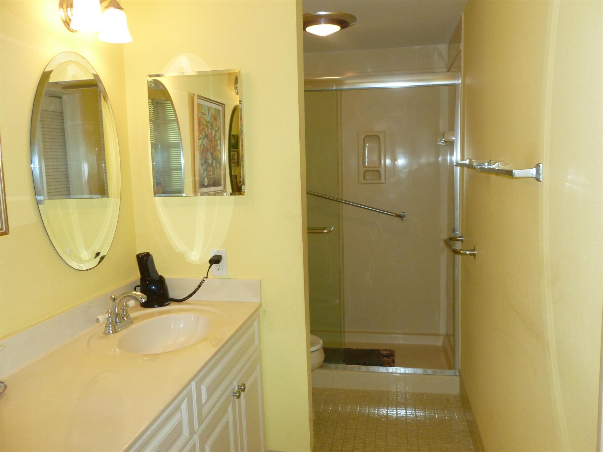 10 SE Turtle Creek Drive B