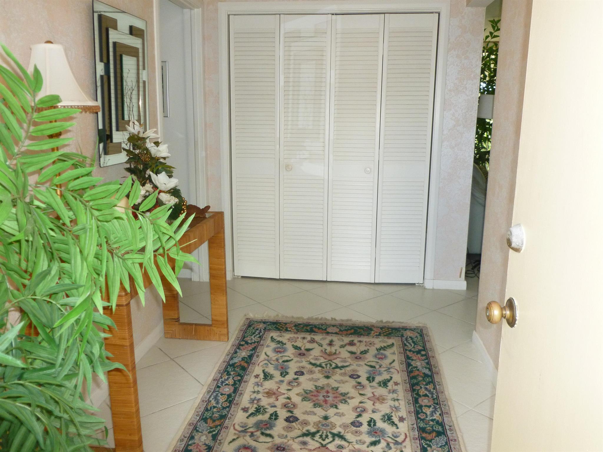 10 SE Turtle Creek Drive B