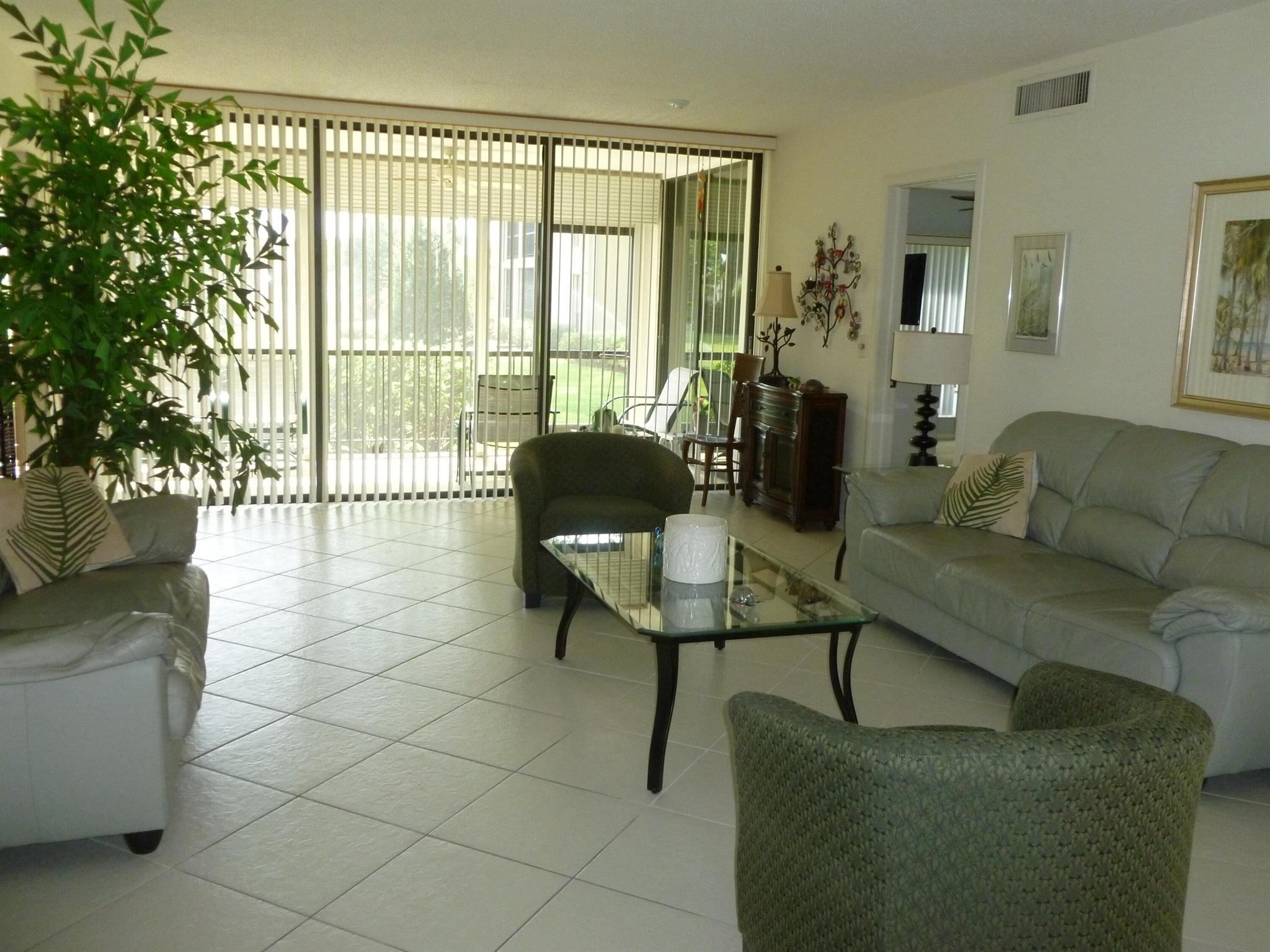 10 SE Turtle Creek Drive B