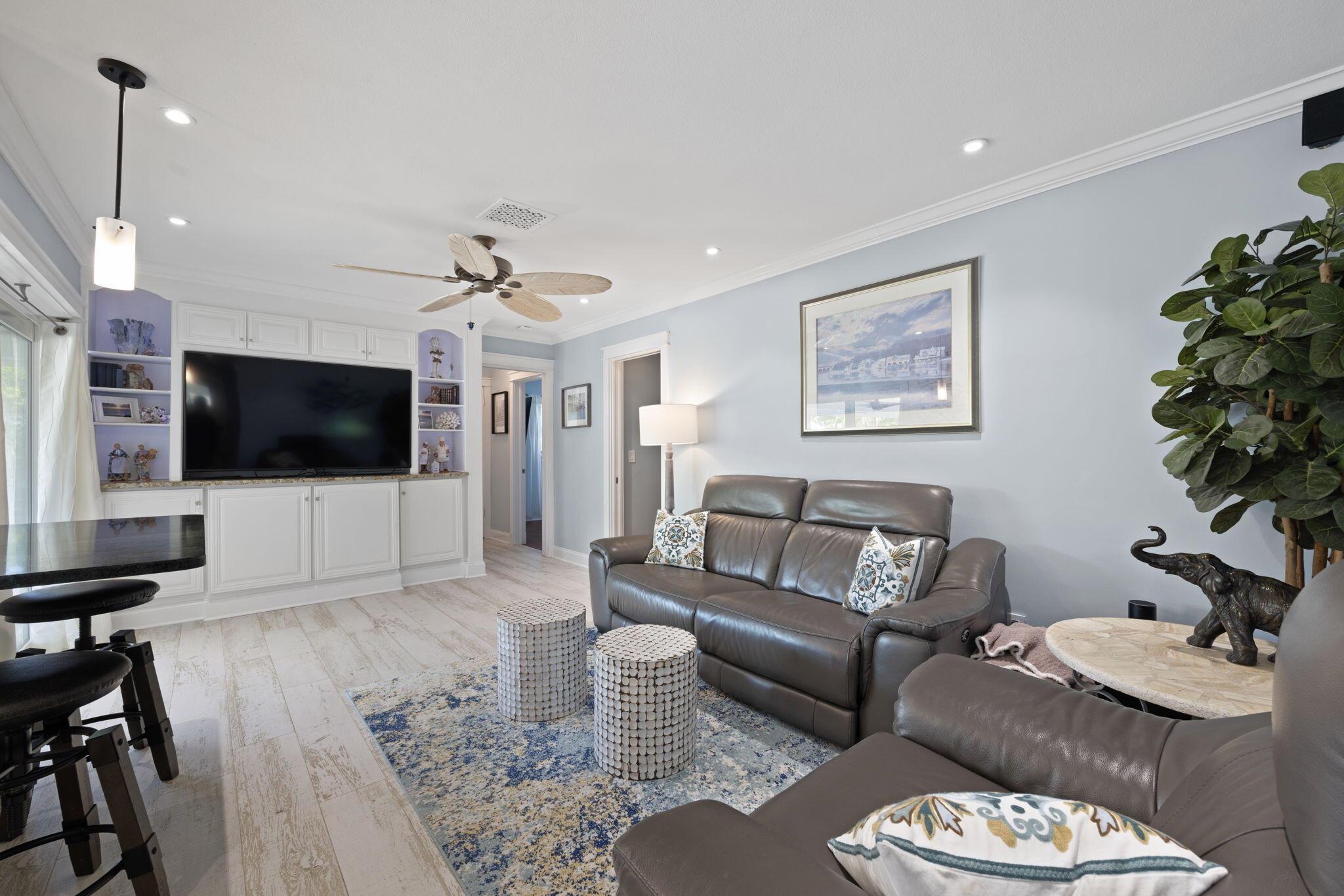 11 SE Splitrail Circle