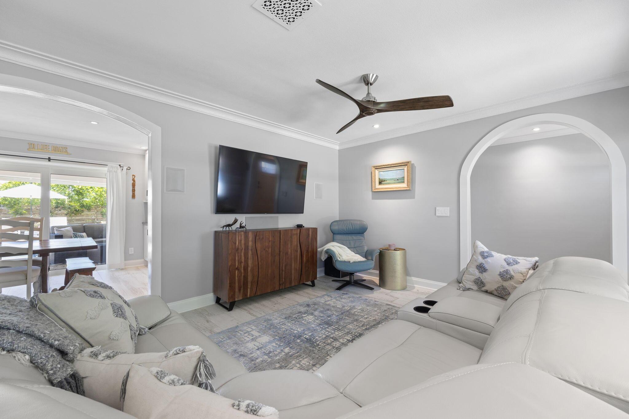 11 SE Splitrail Circle