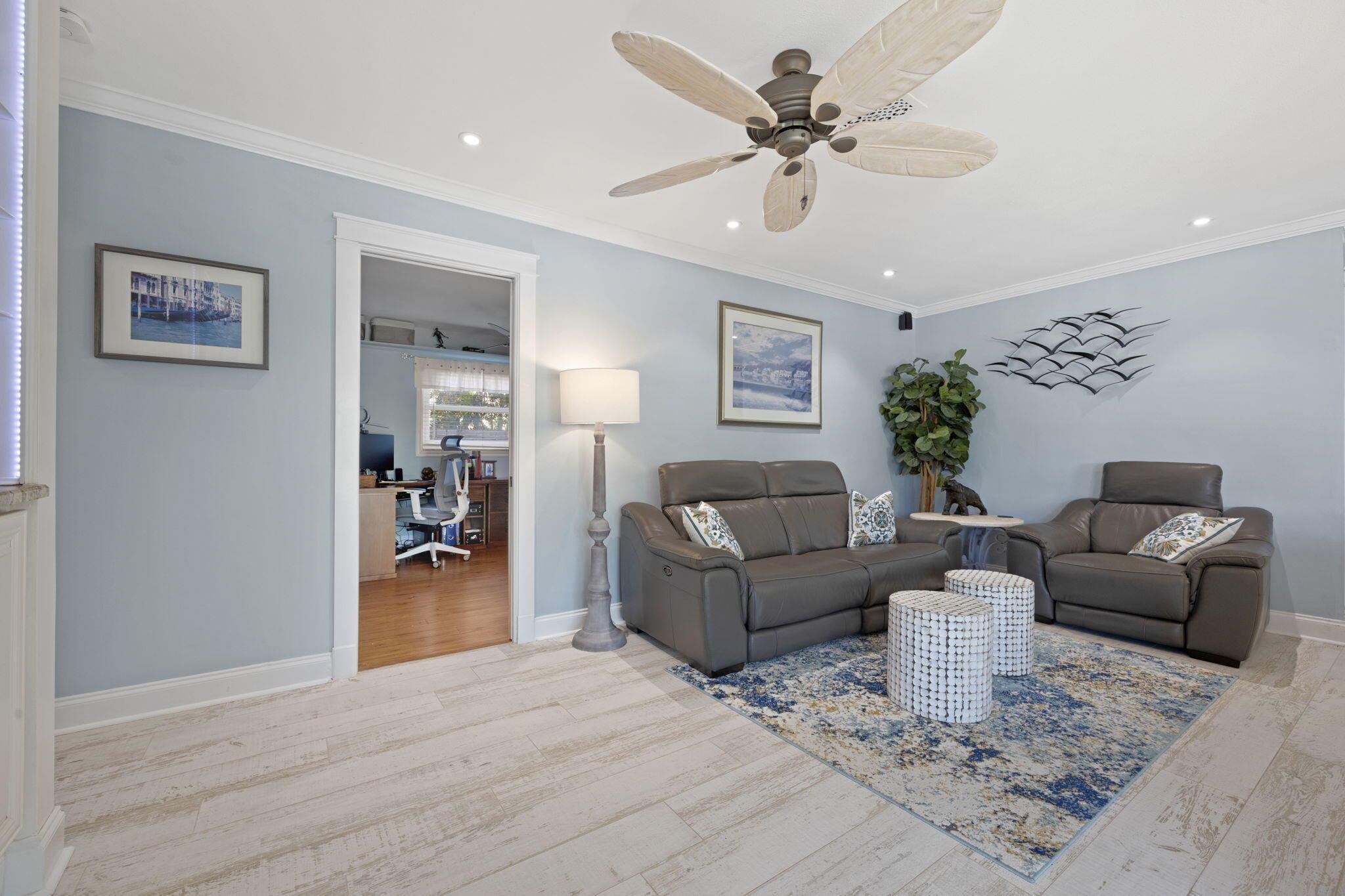 11 SE Splitrail Circle