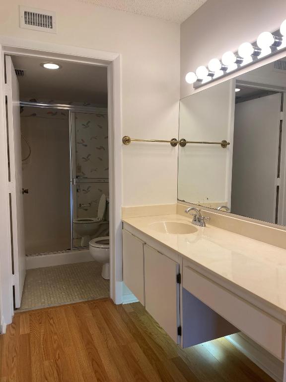 401 Pinecrest Circle A