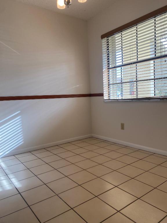 401 Pinecrest Circle A