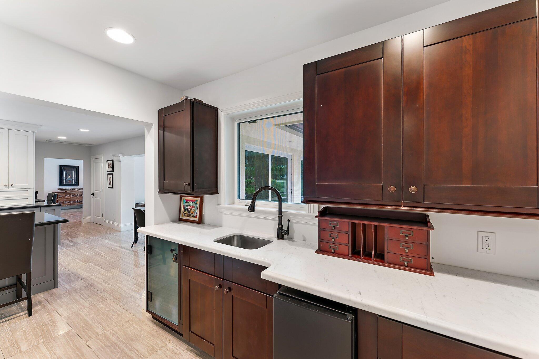 210 Golfview Drive