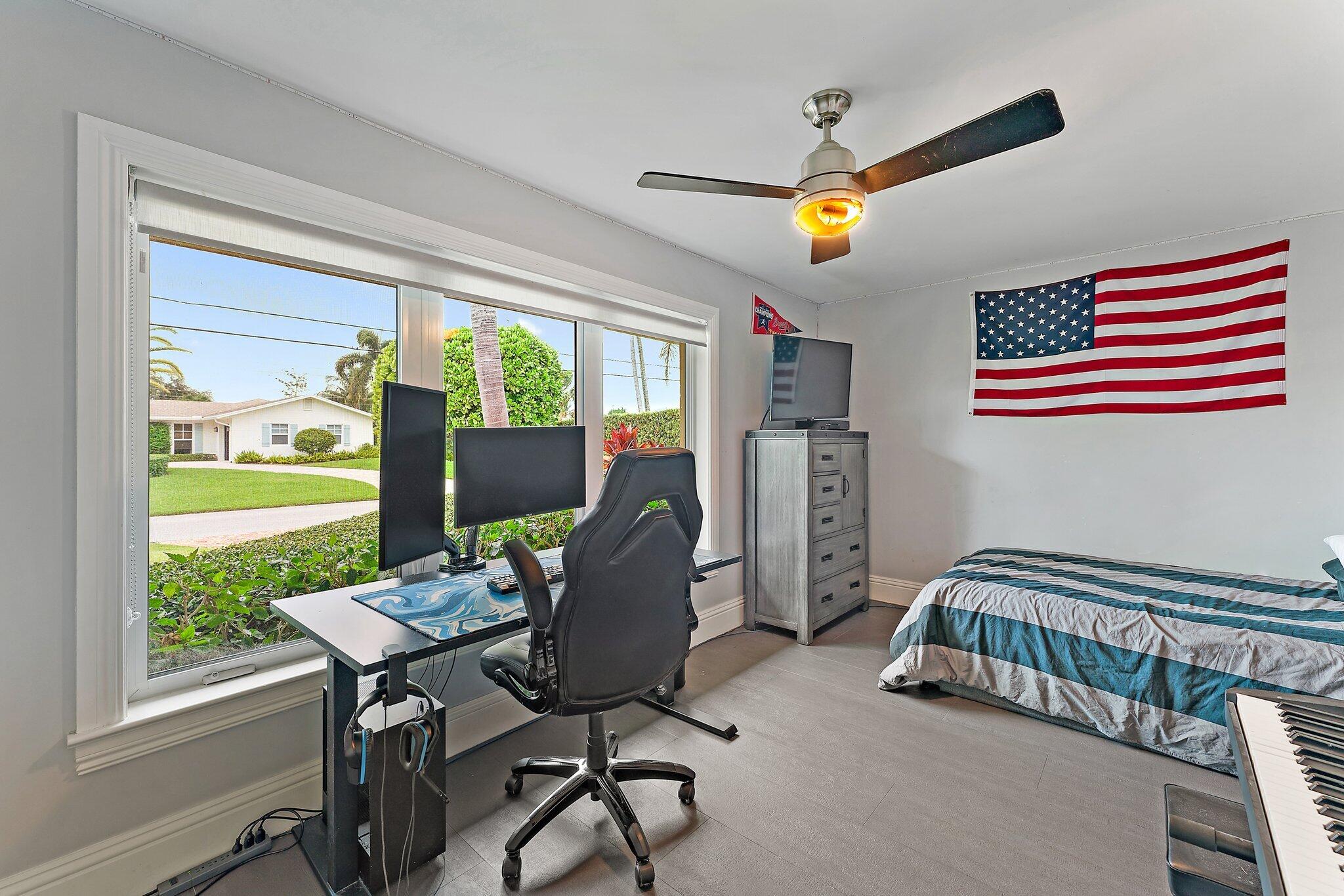 210 Golfview Drive