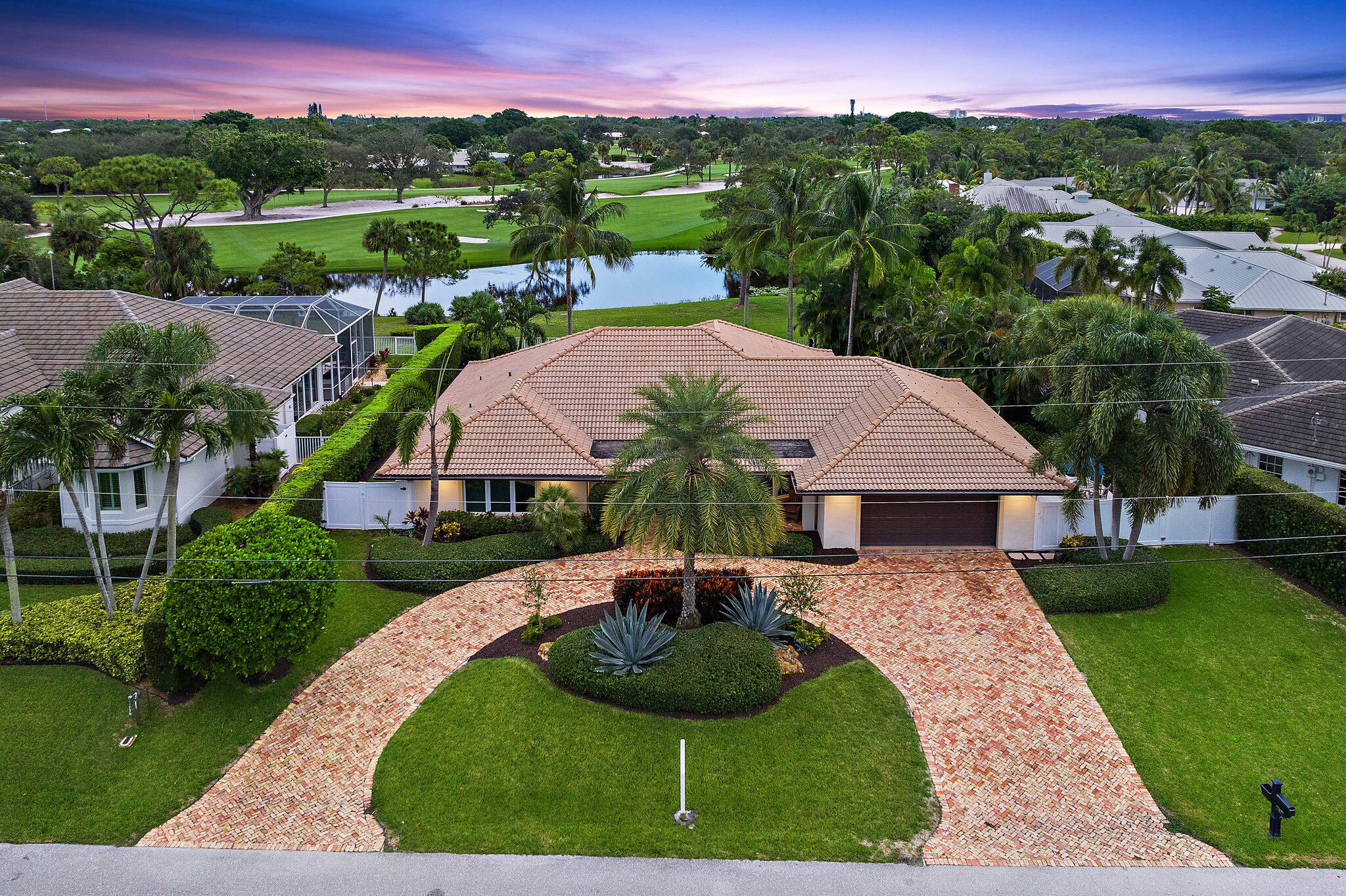 210 Golfview Drive