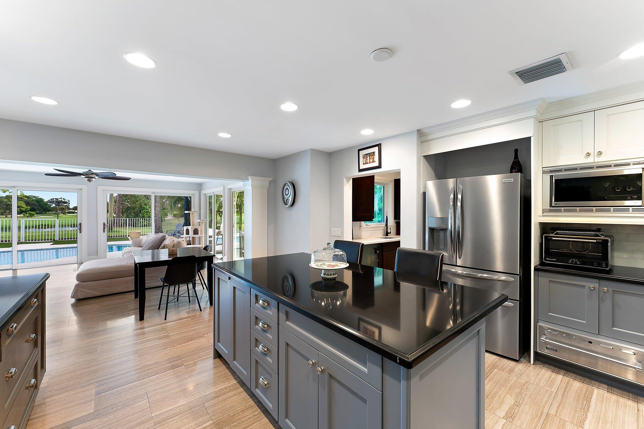 210 Golfview Drive