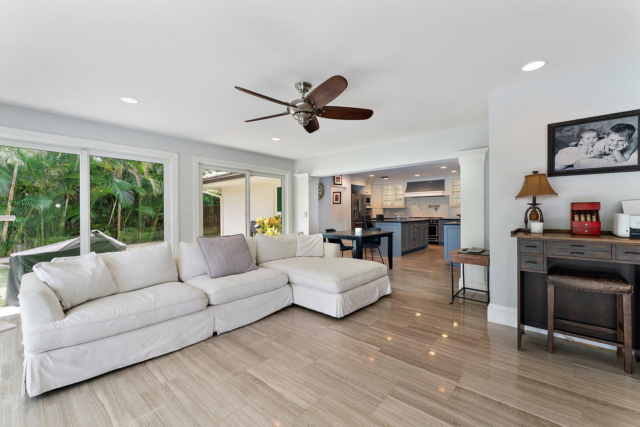 210 Golfview Drive