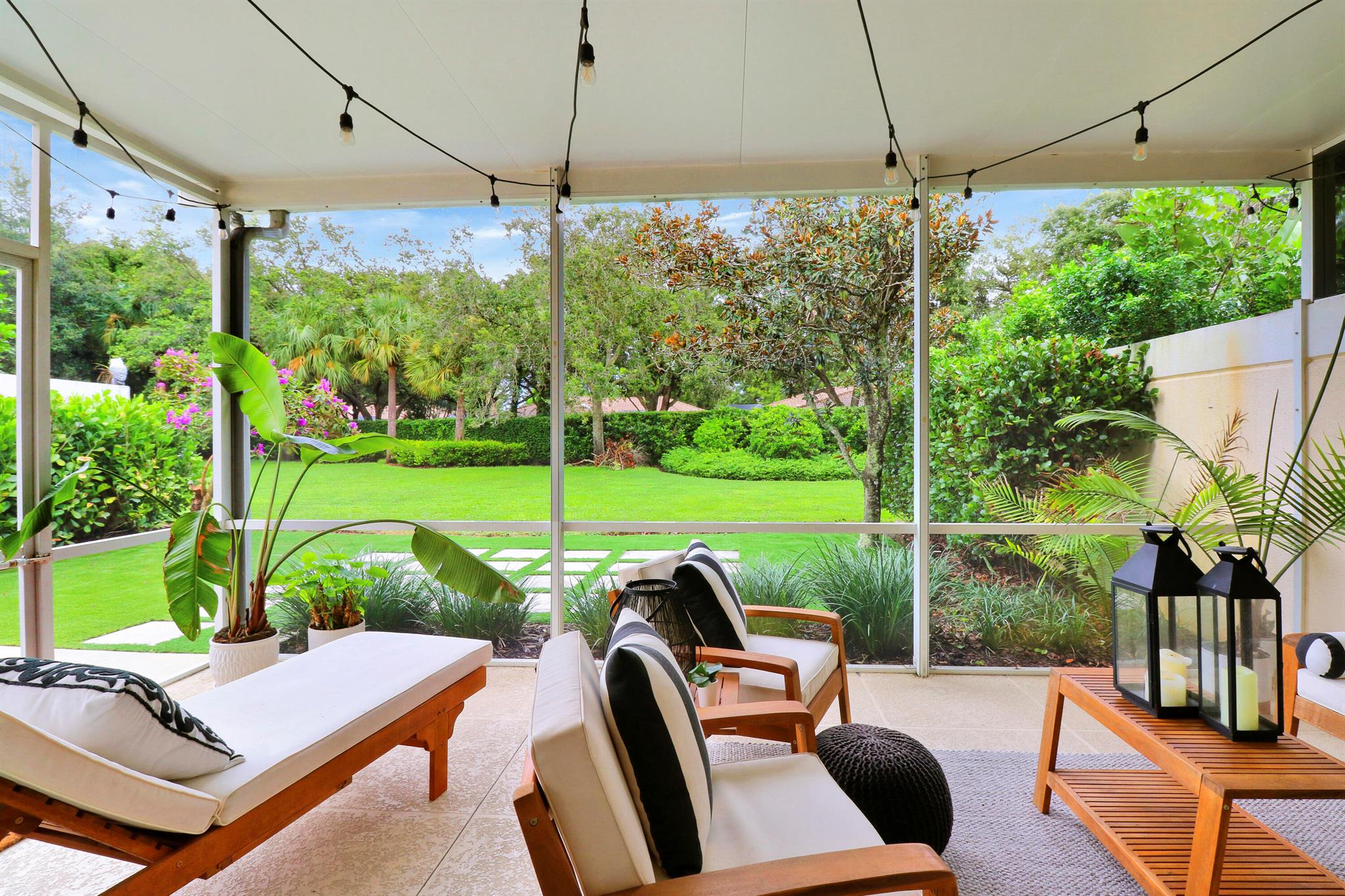 462 Capistrano Drive