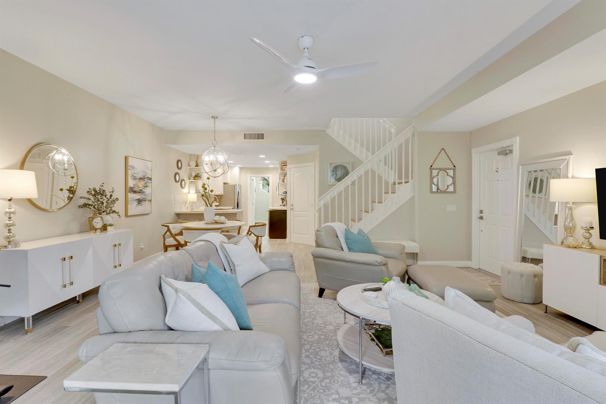 462 Capistrano Drive