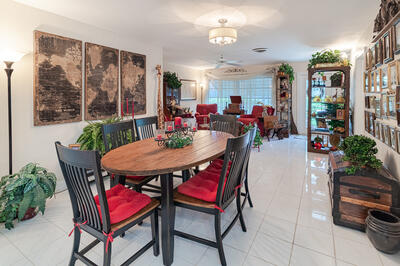 2481 NW Everglades Boulevard