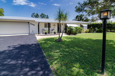 2481 NW Everglades Boulevard