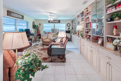 2481 NW Everglades Boulevard