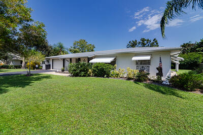 2481 NW Everglades Boulevard