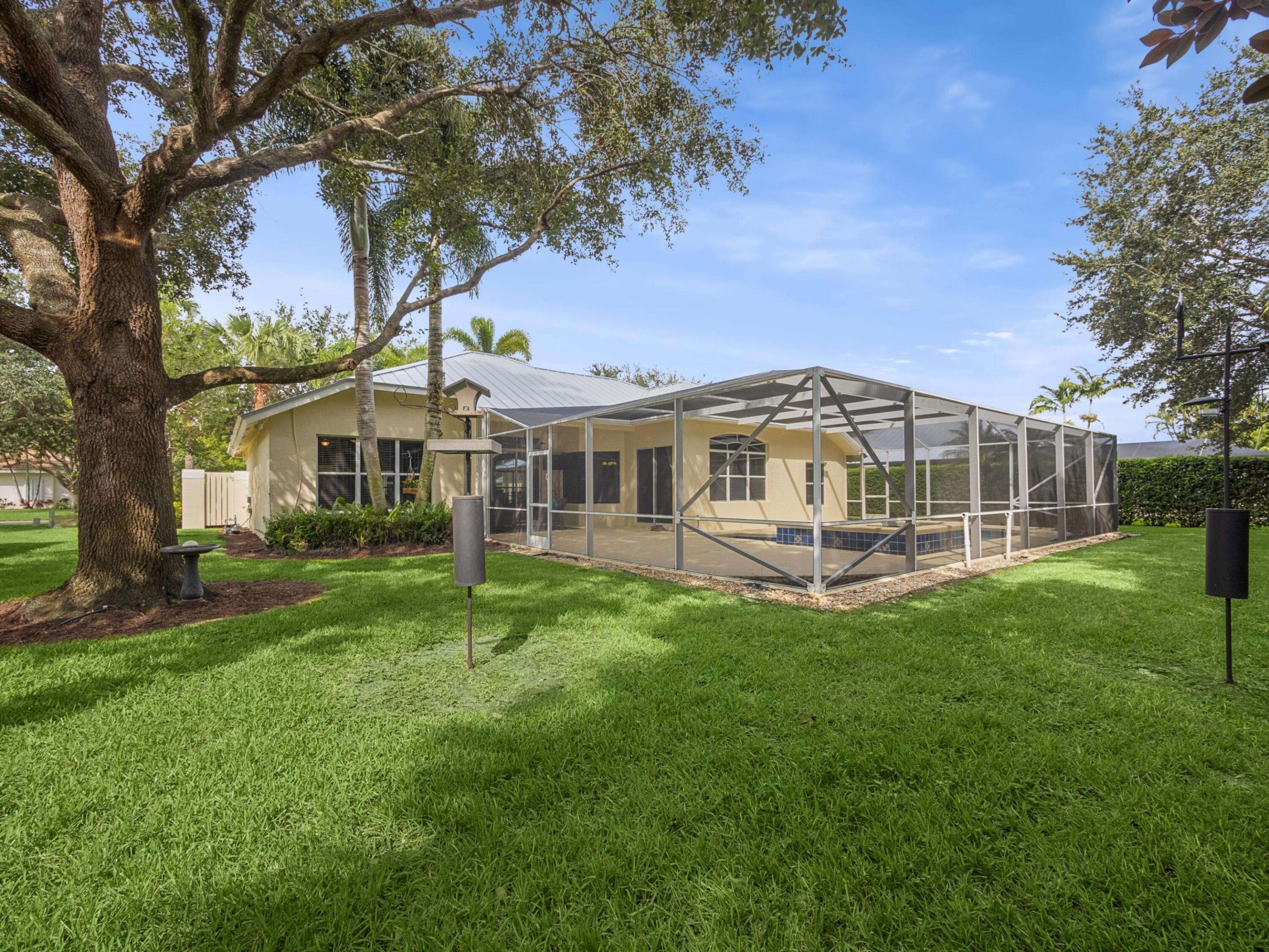 8517 SW Sea Captain Drive