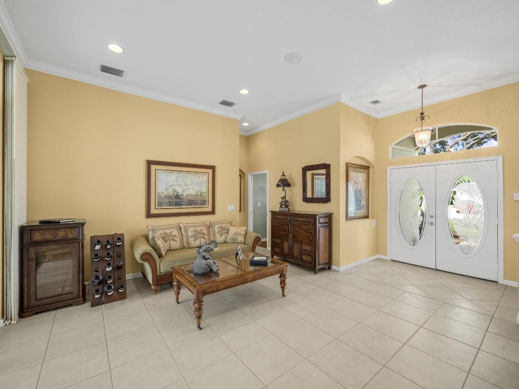 8517 SW Sea Captain Drive