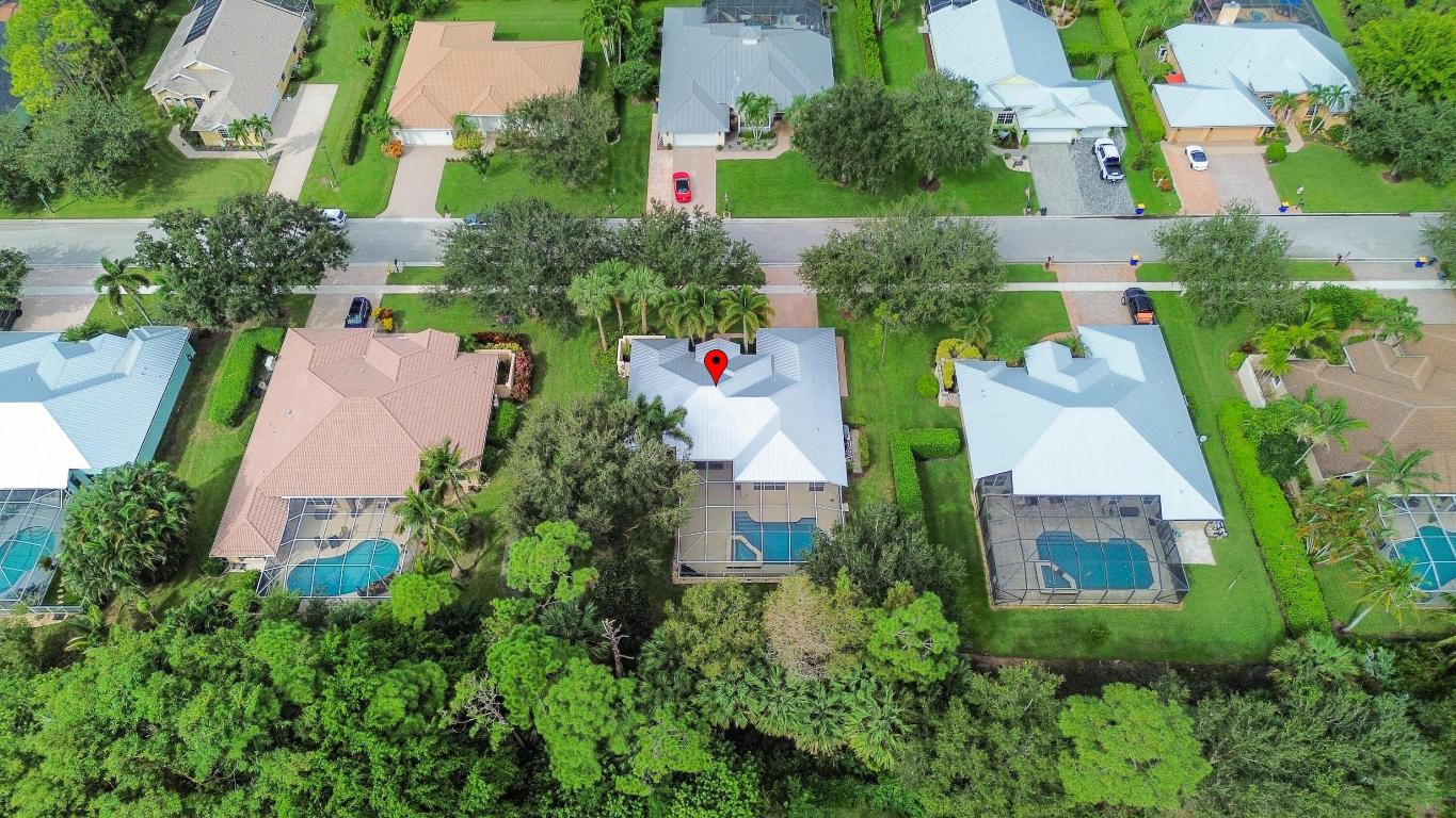 8517 SW Sea Captain Drive