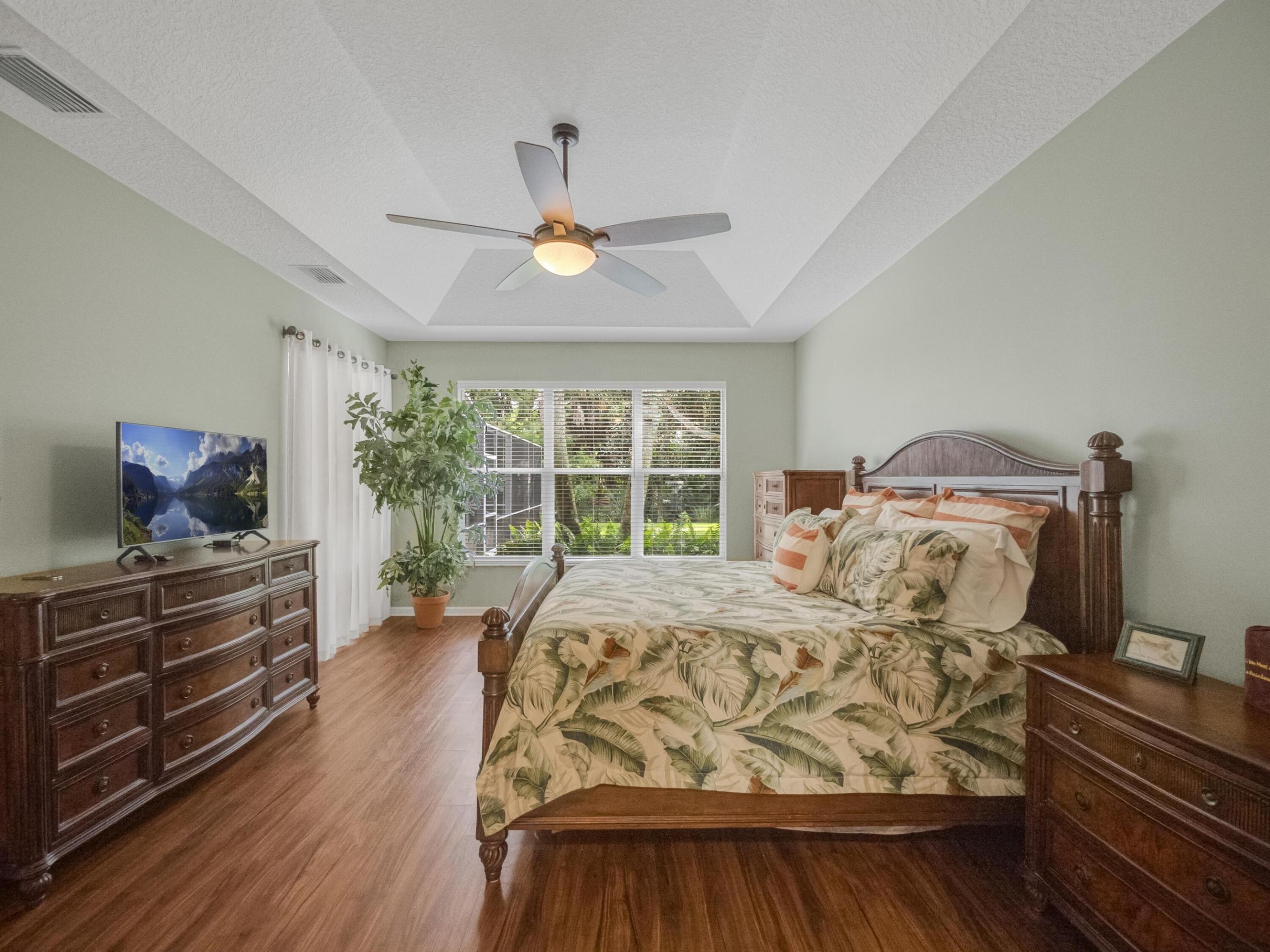 8517 SW Sea Captain Drive