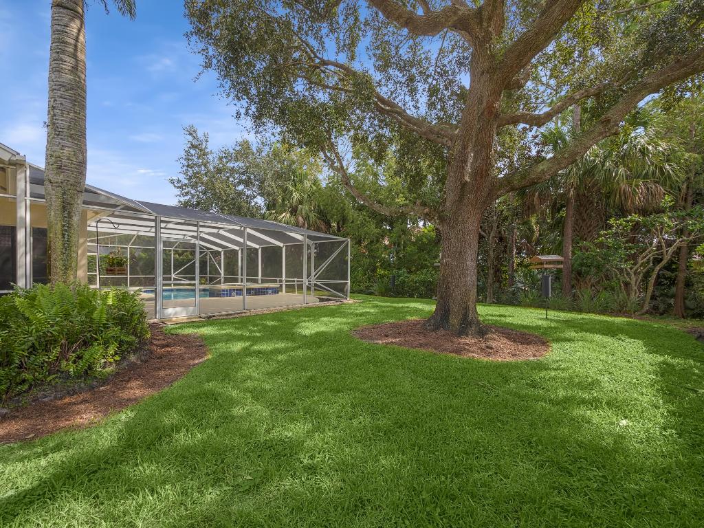 8517 SW Sea Captain Drive